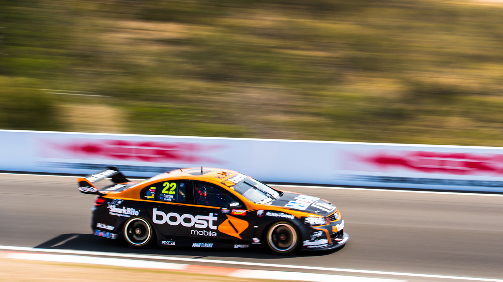 Car 22 in action at Bathurst.