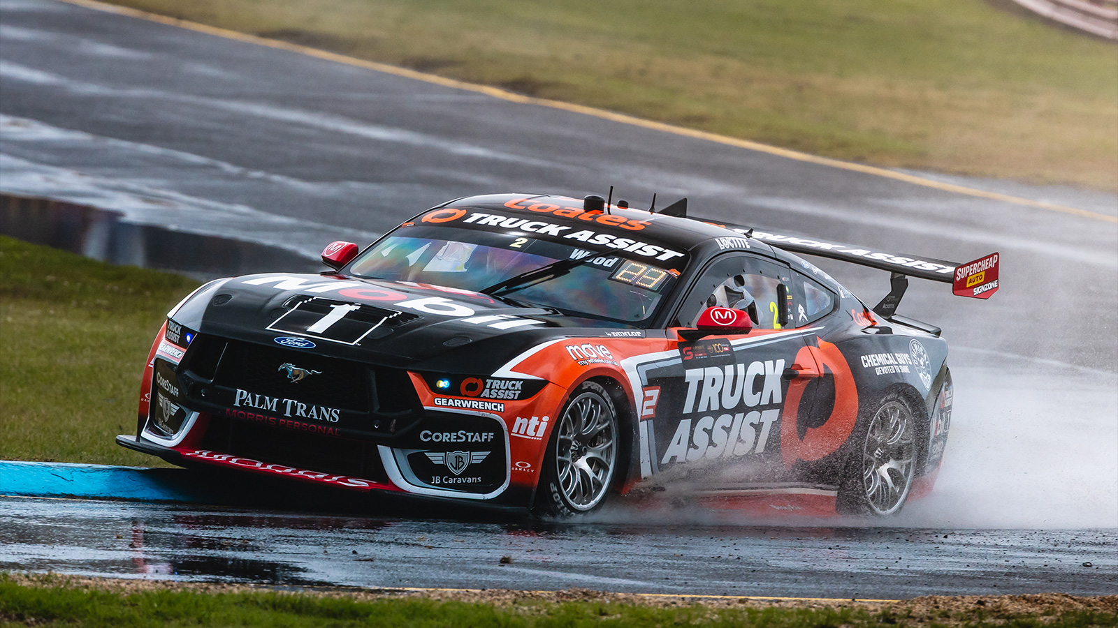 Sunday Debrief Sandown 500