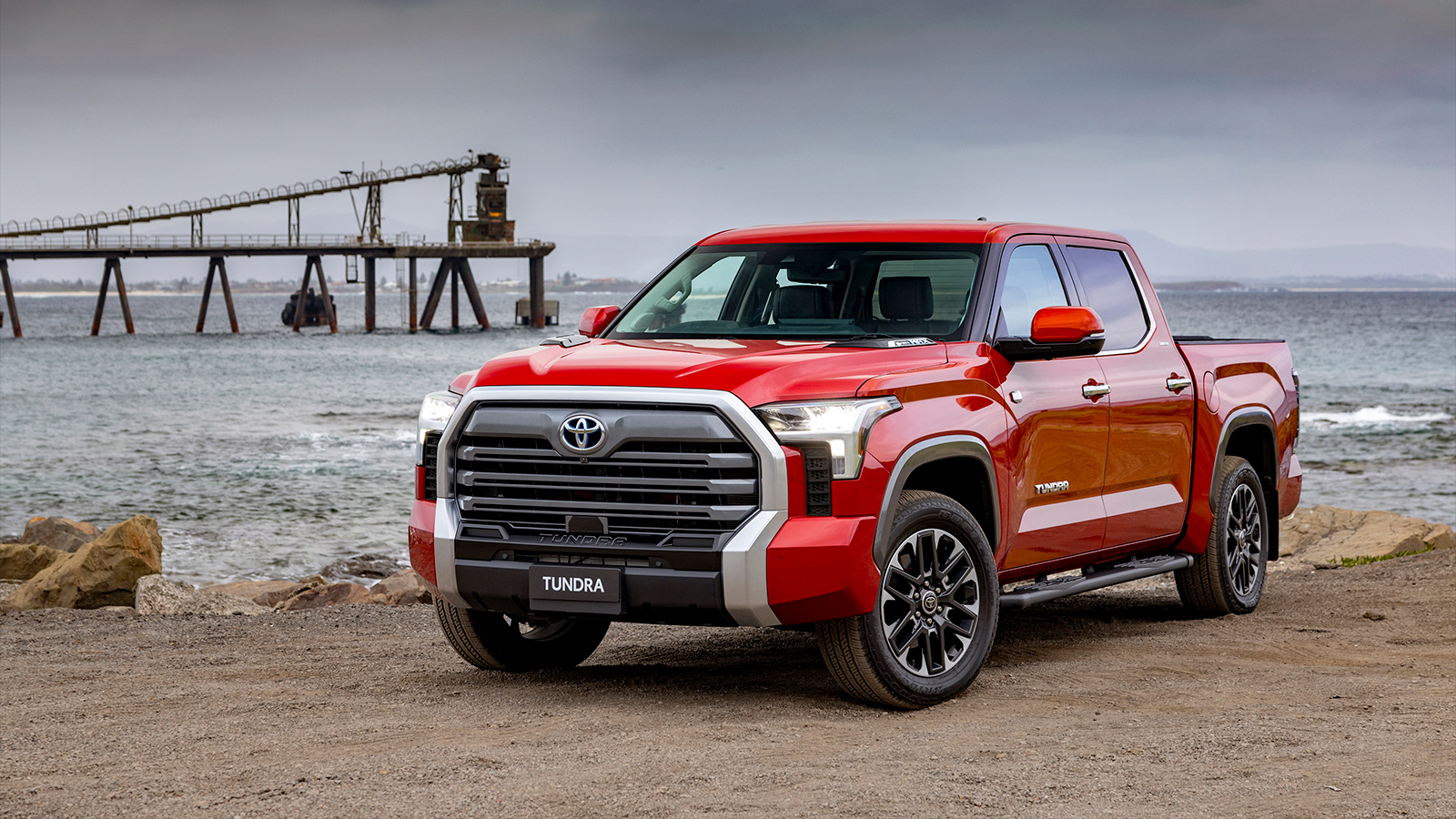 Toyota Tundra Delivers Power, Comfort, Style and Toyota Reliability to Full-Size Pick-Up Segment