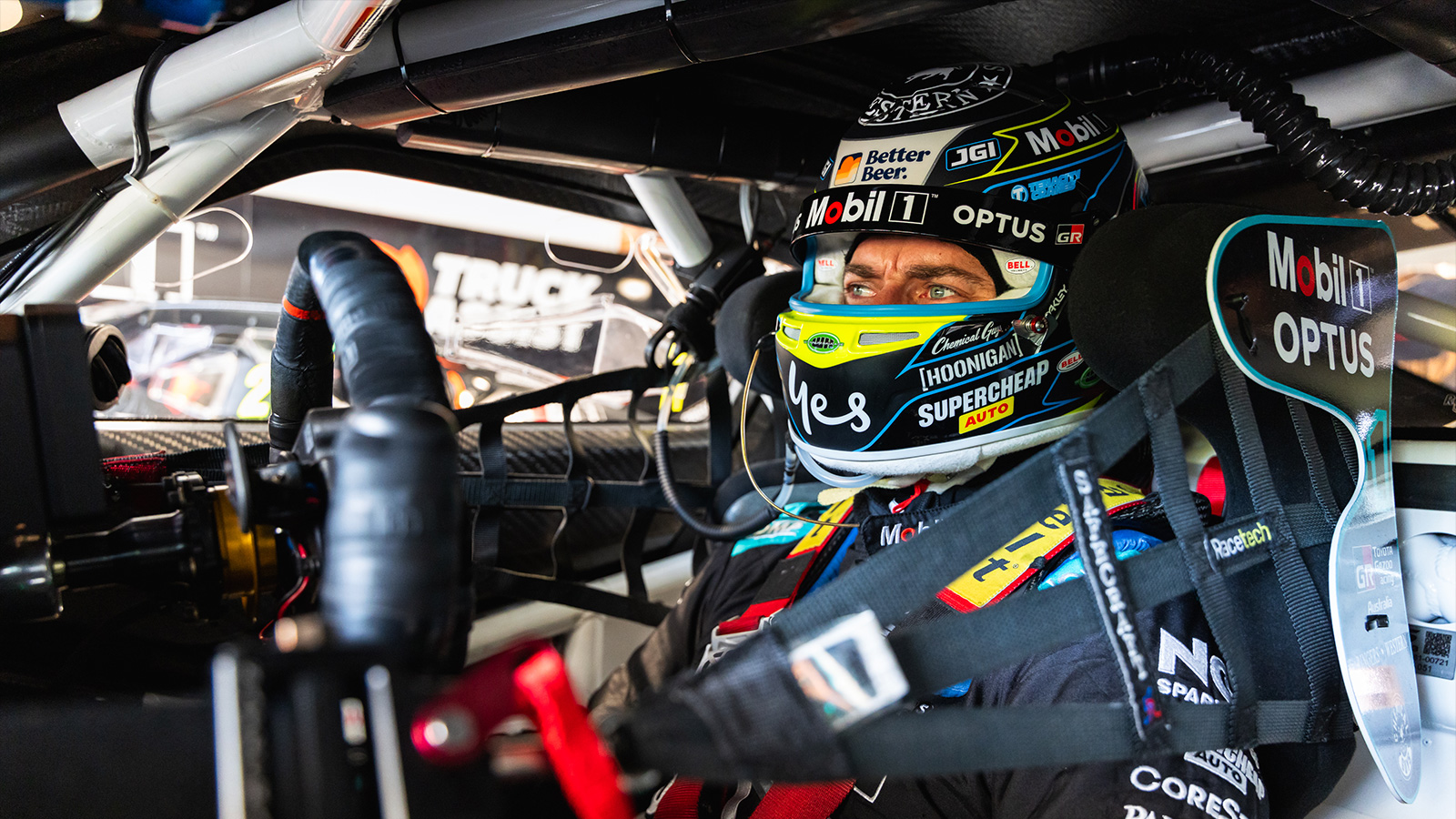 Inside the cockpit with Chaz Mostert.