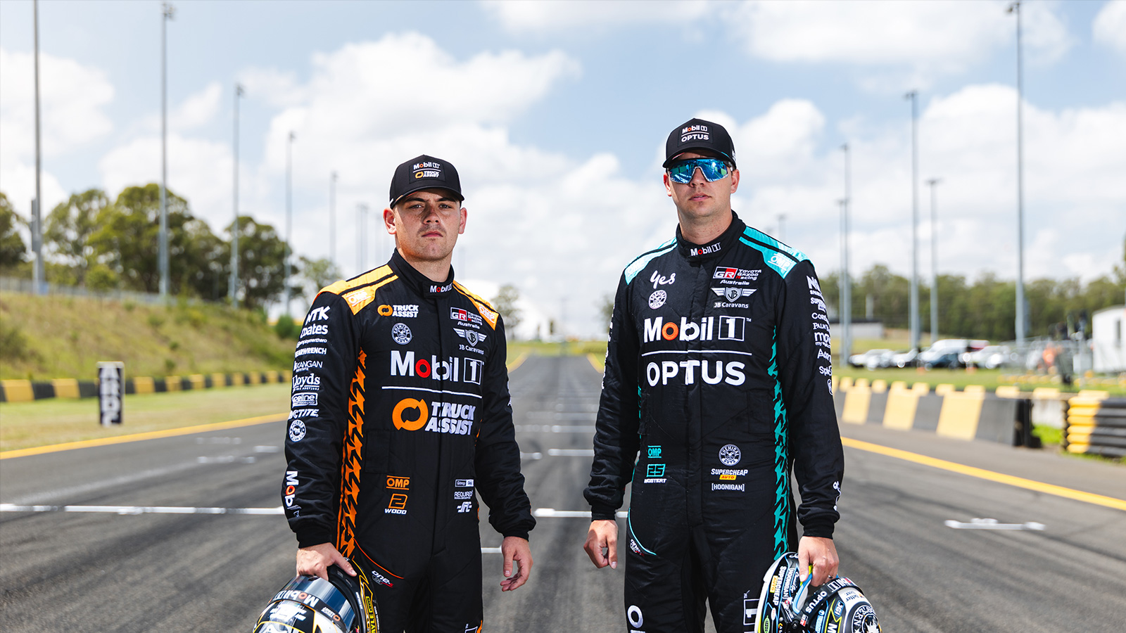 Chaz and Ryan ready to take on Round 1.